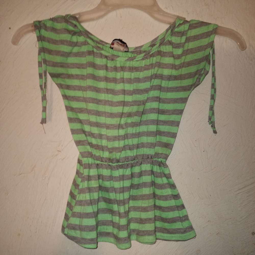 Girls top